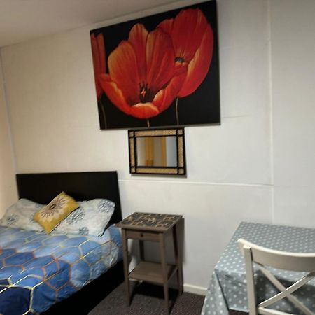Gatwick Star Night Stay - Gatwick Crawley (West Sussex) Exterior foto